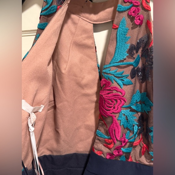 Harlyn Nordstrom NWT Sz S Navy Pink Embroidered Halter Cocktail Dress (0612) - Picture 7 of 16